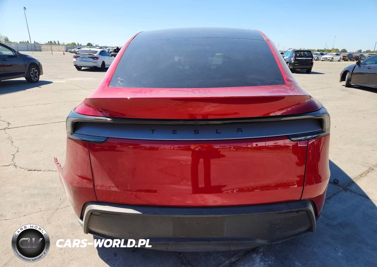 2026 Tesla Model Y VIN:7SAYGDED4TF426381 - 6