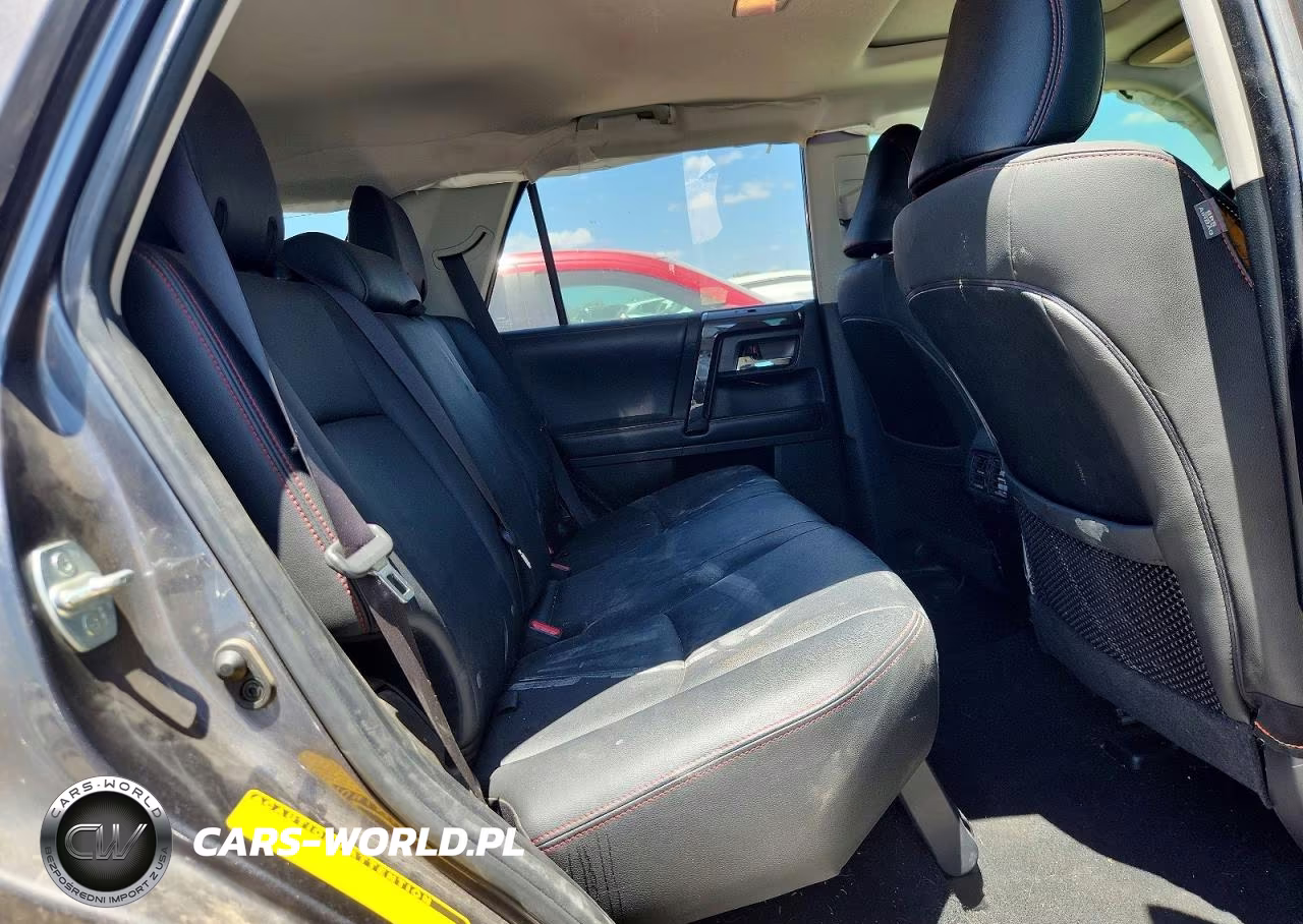 2019 Toyota 4Runner Trd Off-Road Premium VIN:JTEBU5JR4K5649664 - 11