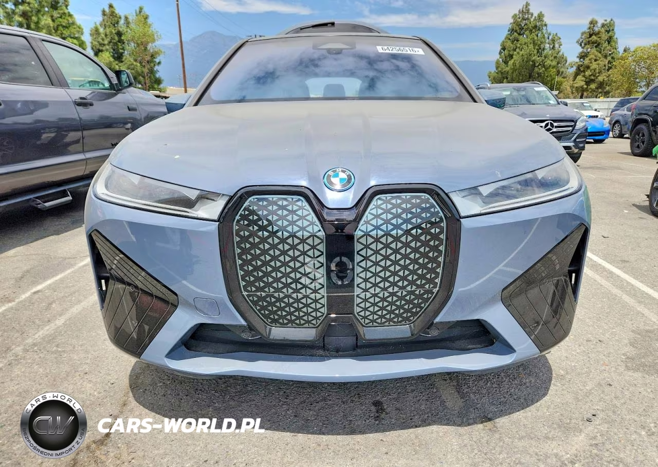 2025 BMW Ix xDrive50 VIN:WB523CF02SCT81484 - 11