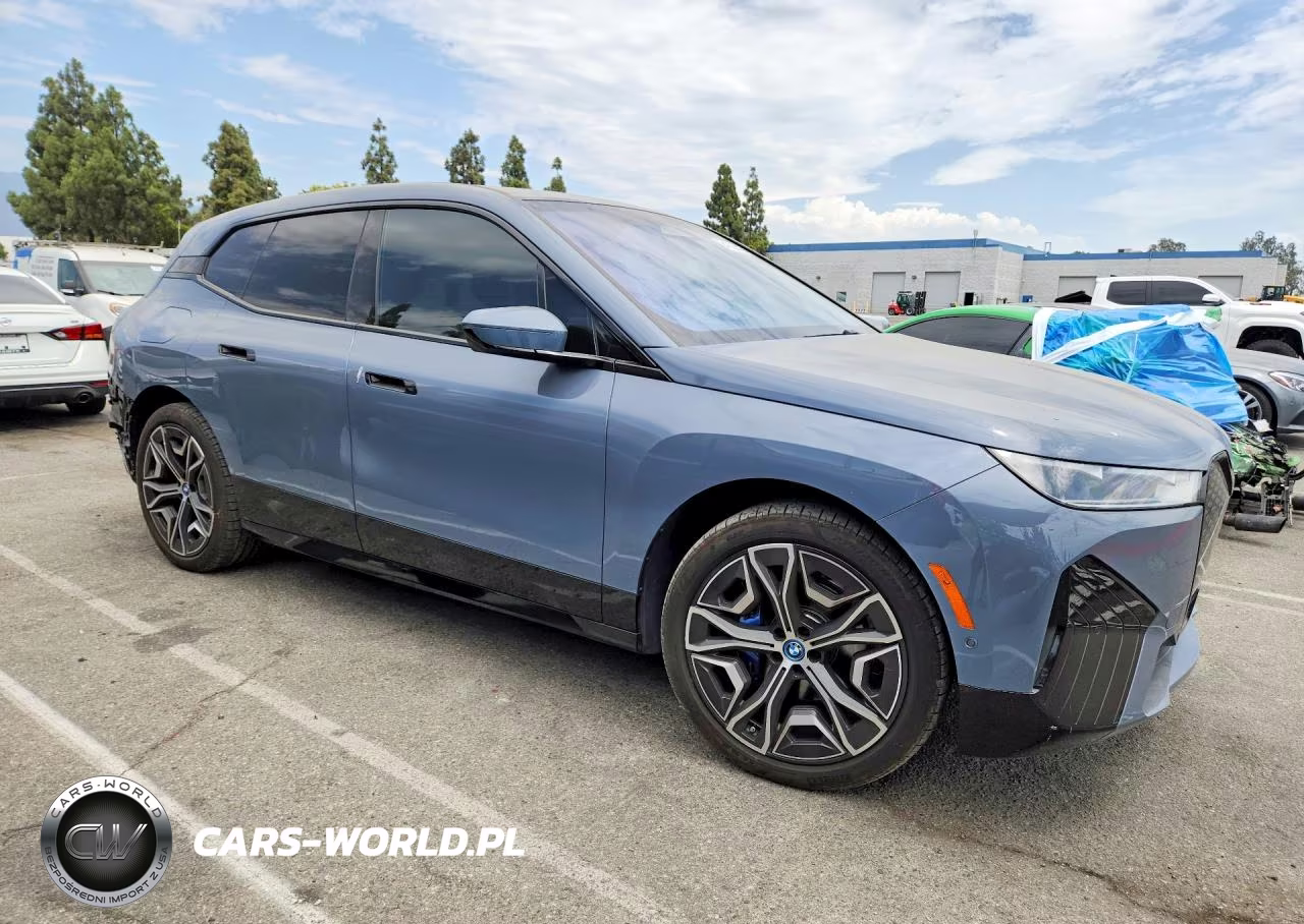 2025 BMW Ix xDrive50 VIN:WB523CF02SCT81484 - 4