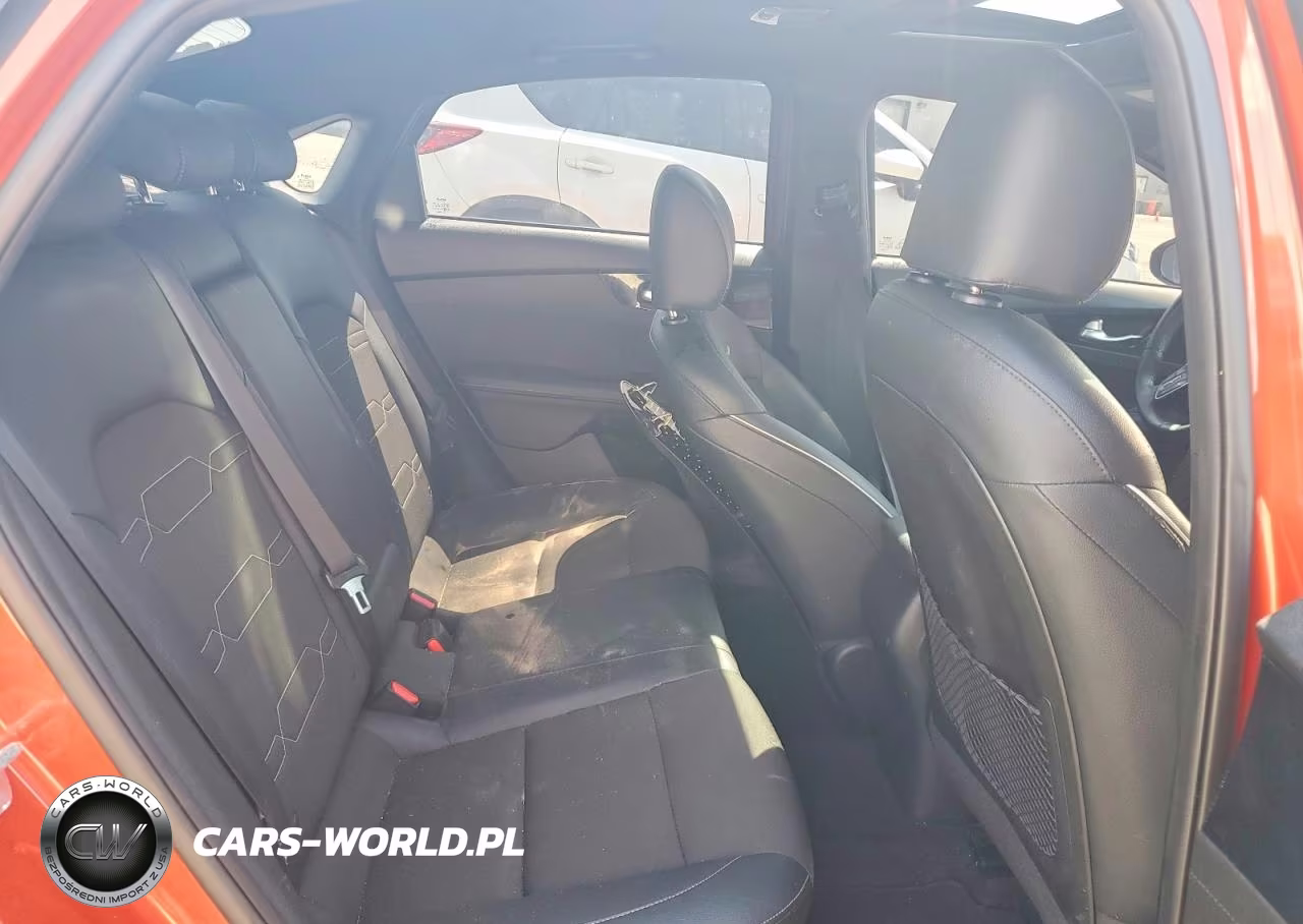 2023 Kia Forte Gt Line VIN:3KPF54AD0PE595714 - 10