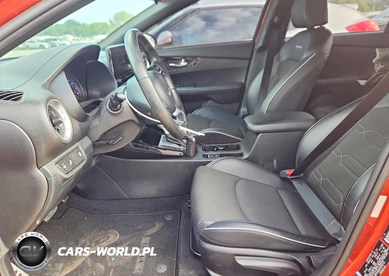 2023 Kia Forte Gt Line VIN:3KPF54AD0PE595714 - 7
