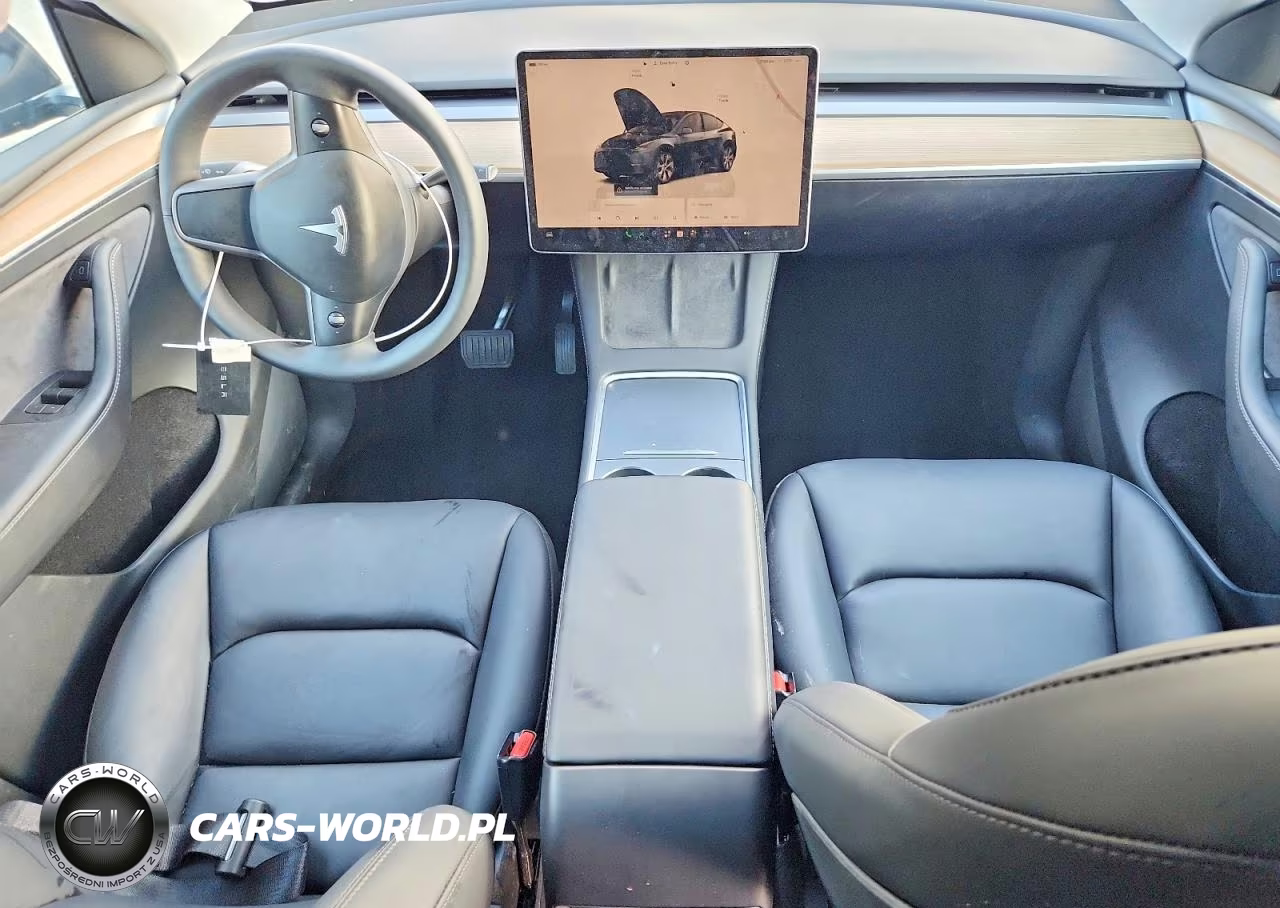 2024 Tesla Model Y VIN:7SAYGDEE0RF995133 - 8