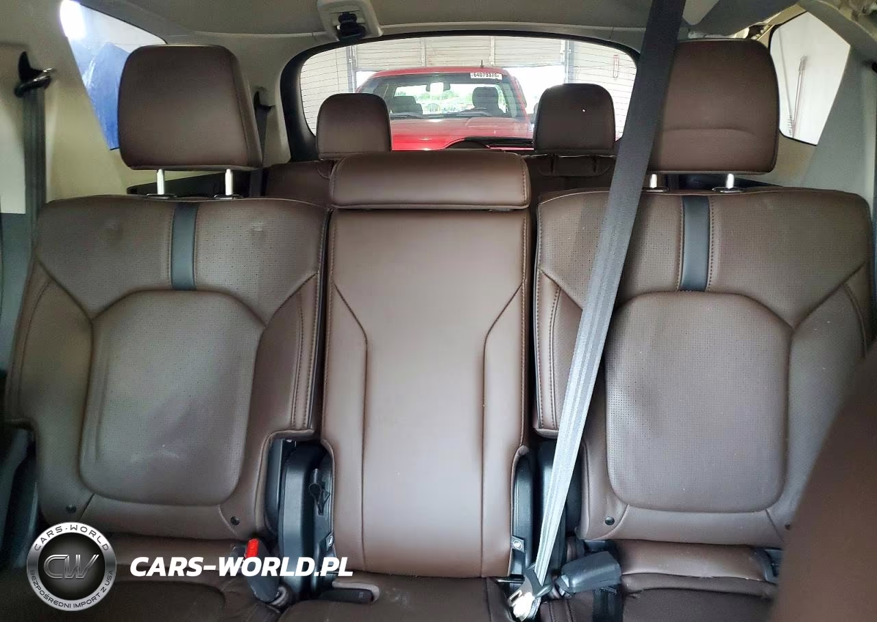 2023 Honda Pilot Elite VIN:5FNYG1H87PB056785 - 10