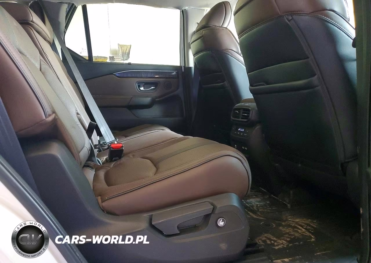 2023 Honda Pilot Elite VIN:5FNYG1H87PB056785 - 11