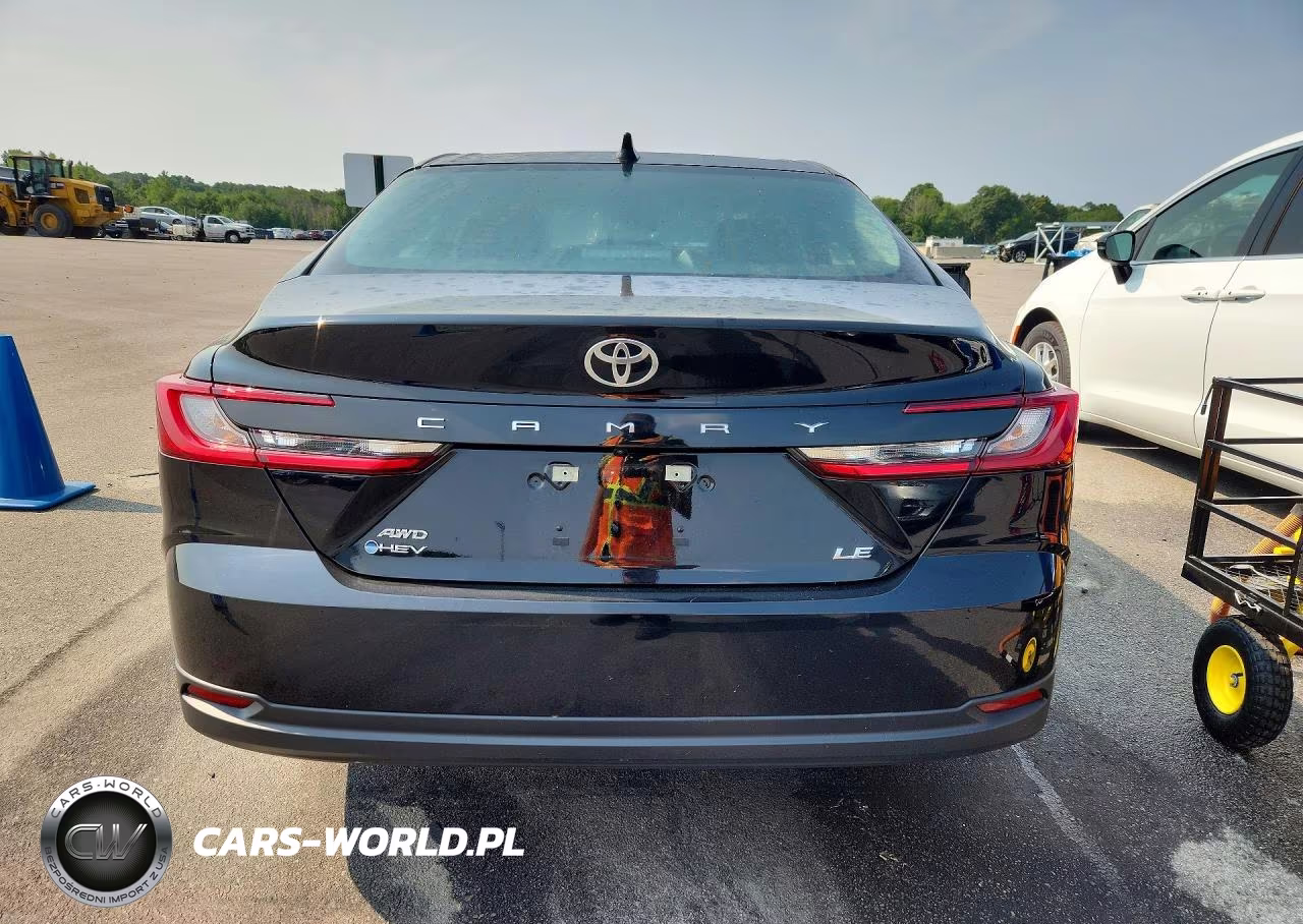 2026 Toyota Camry Le VIN:4T1DBADK8TU059450 - 6