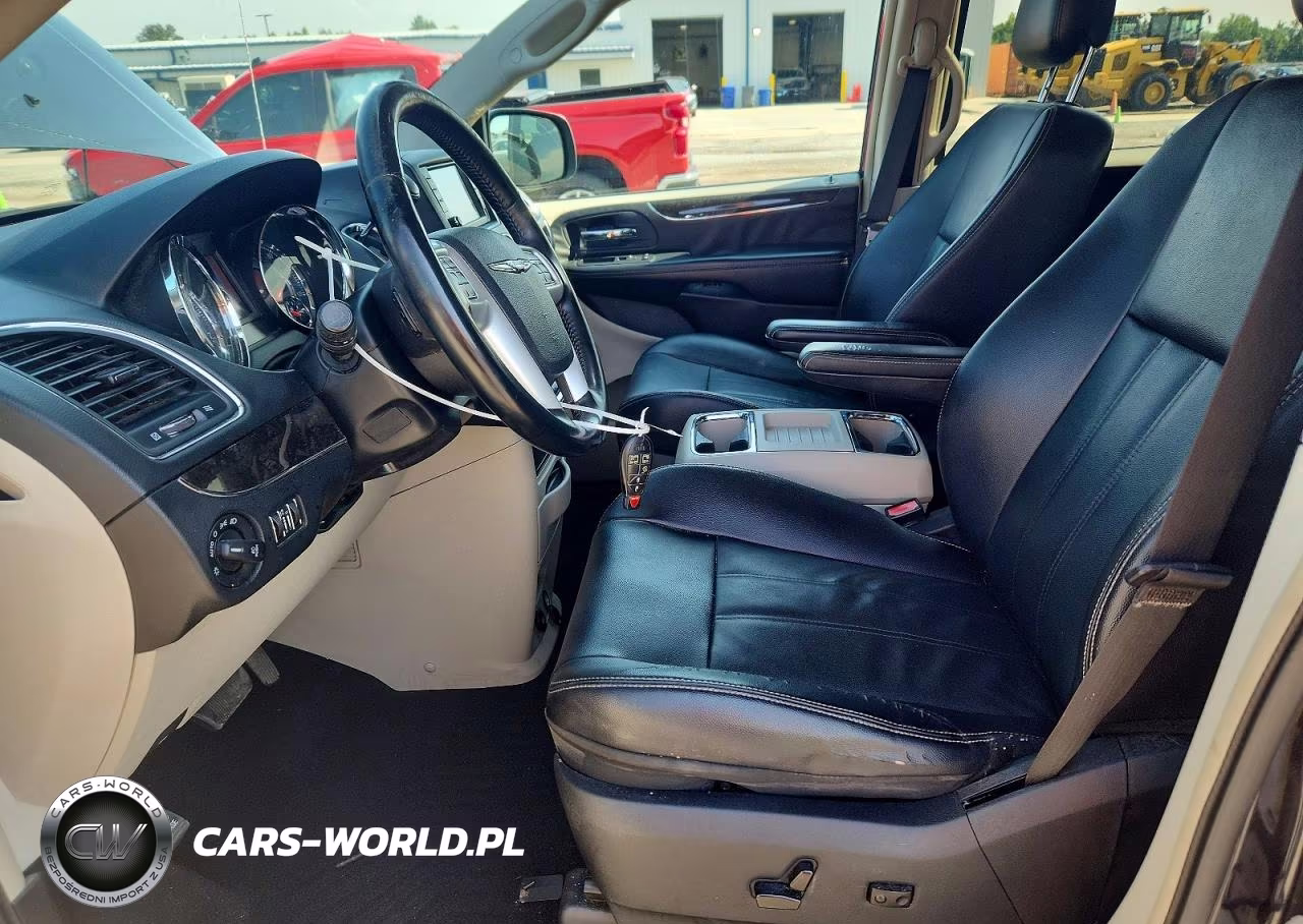 2014 Chrysler Town & Country Touring VIN:2C4RC1BG7ER382636 - 7