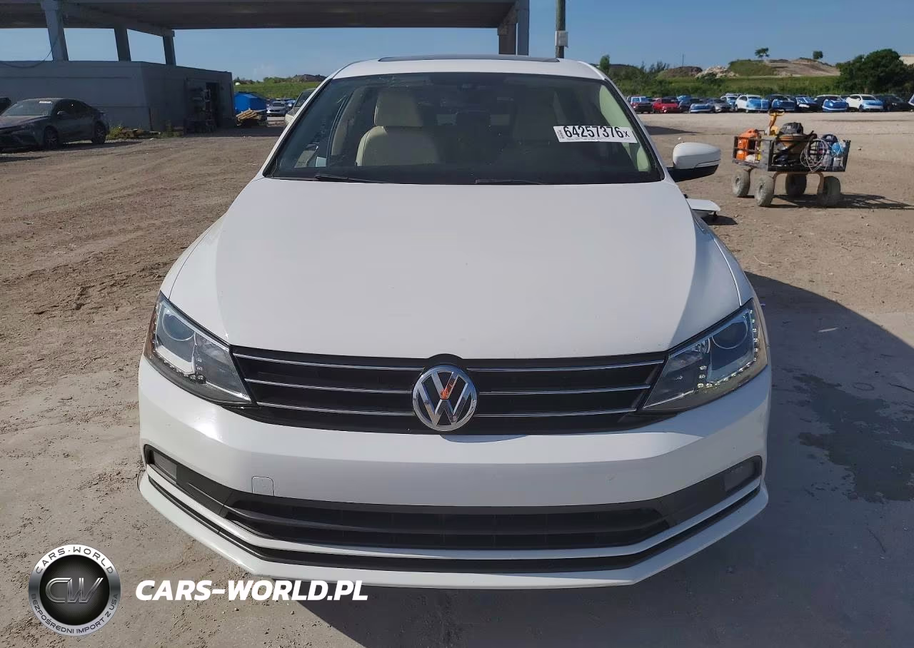 2016 Volkswagen Jetta Sel VIN:3VWL07AJ5GM261724 - 5