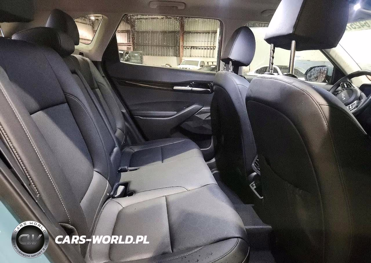2025 Kia Seltos Ex VIN:KNDERCAAXS7711283 - 11