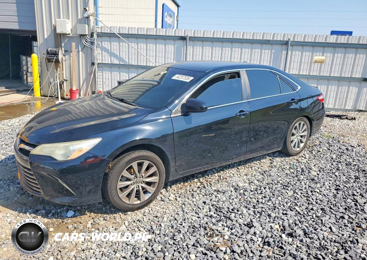 2015 Toyota Camry Xle VIN:4T1BF1FK6FU054924 - 1