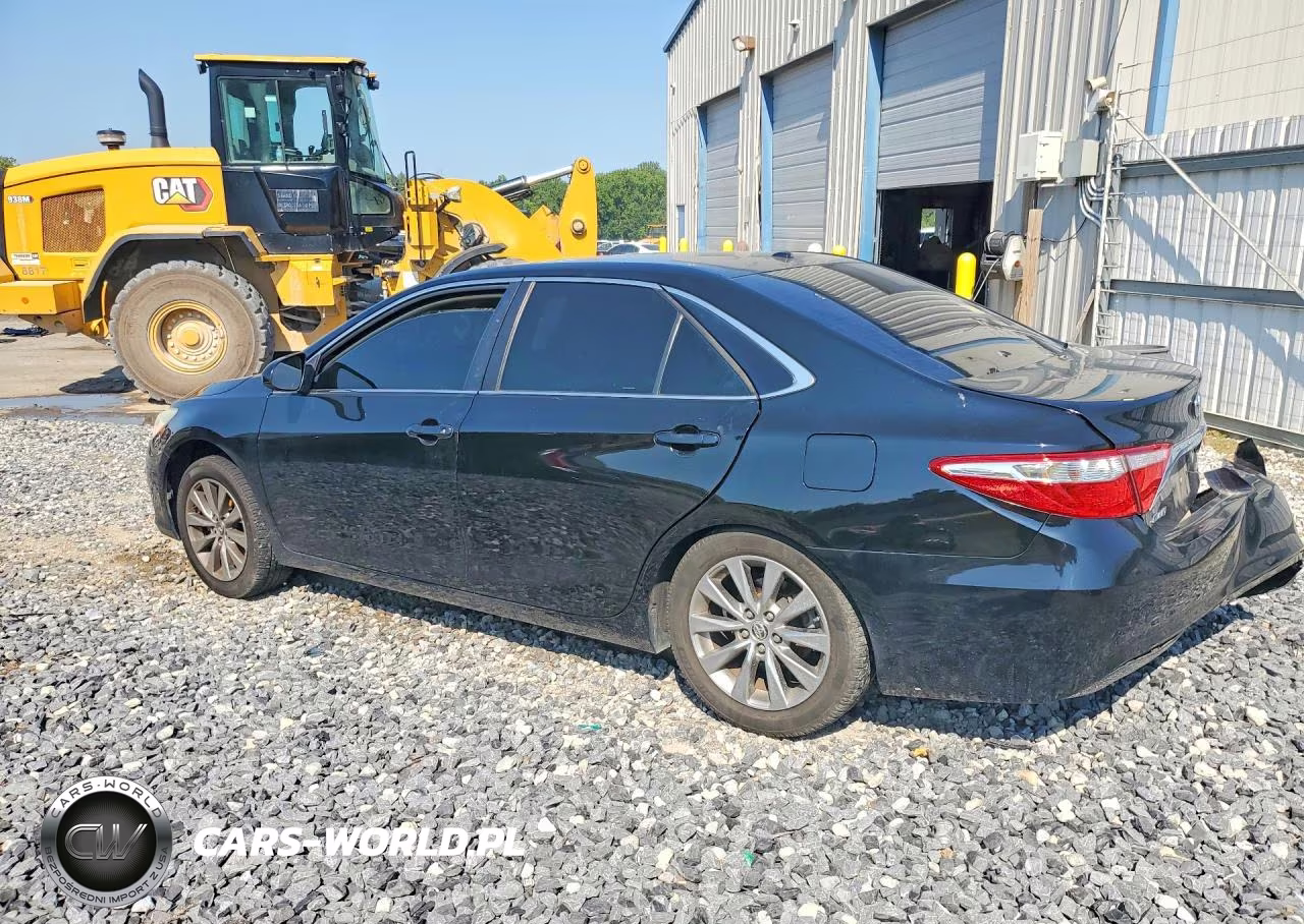 2015 Toyota Camry Xle VIN:4T1BF1FK6FU054924 - 2