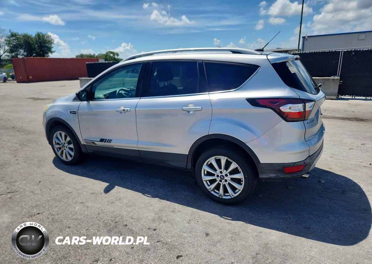 2017 Ford Escape Titanium VIN:1FMCU9J90HUA64915 - 2