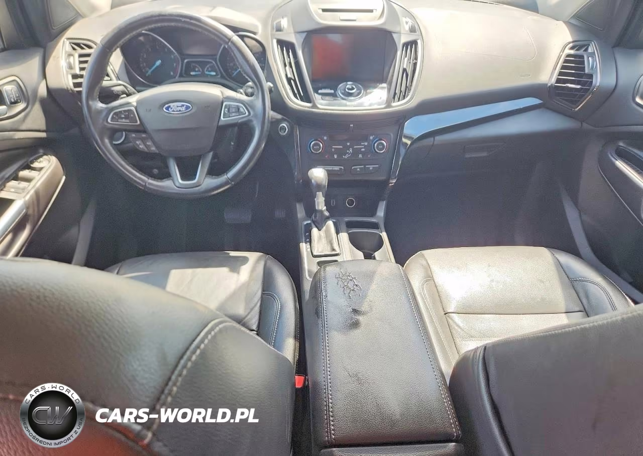 2017 Ford Escape Titanium VIN:1FMCU9J90HUA64915 - 8