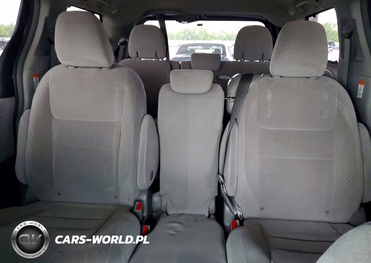 2015 Toyota Sienna Le VIN:5TDKK3DC6FS668710 - 10