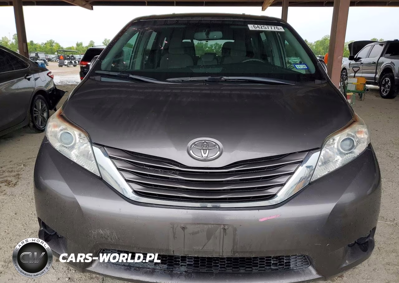 2015 Toyota Sienna Le VIN:5TDKK3DC6FS668710 - 5