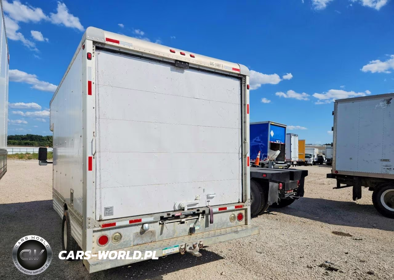 2008 Ford E450 Delivery Truck VIN:1FDXE45S38DB21137 - 2