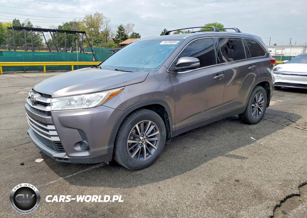 2019 Toyota Highlander Xle – zdjęcie 1 z 12
