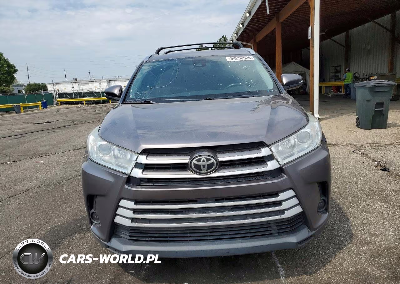 2019 Toyota Highlander Xle VIN:5TDJZRFH1KS713176 - 5
