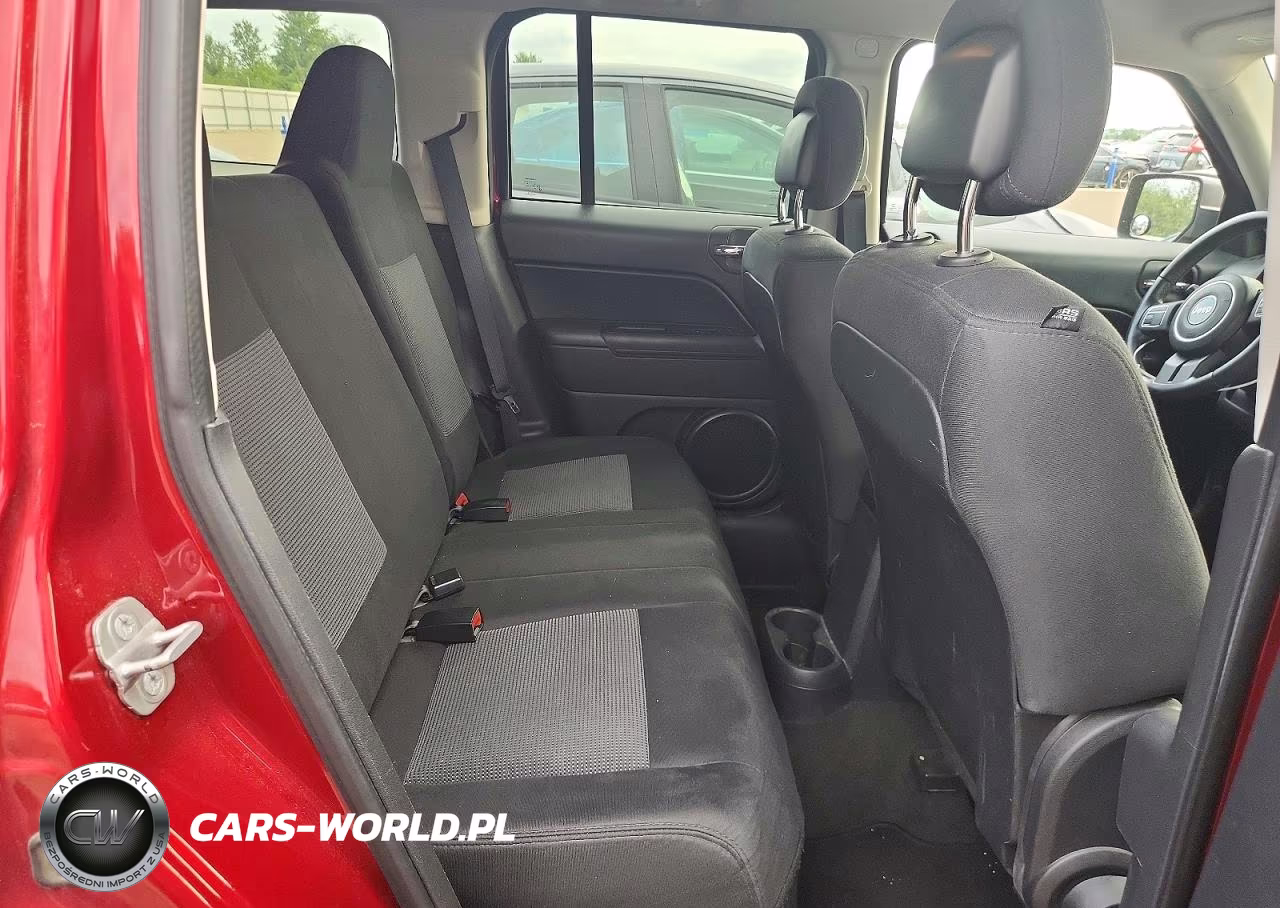 2014 Jeep Patriot Latitude VIN:1C4NJRFB5ED670921 - 10