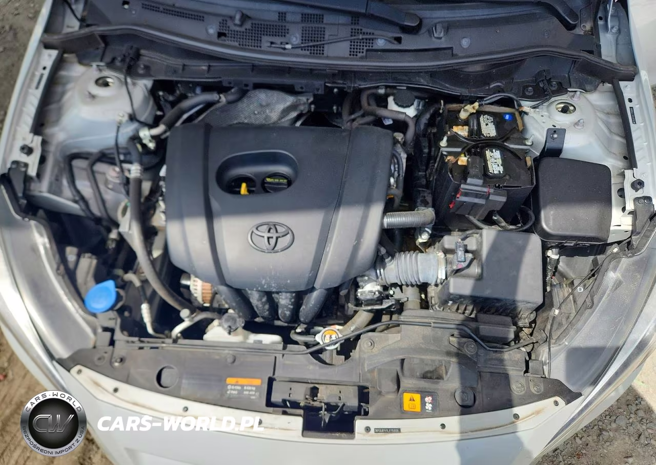 2020 Toyota Yaris Le VIN:3MYDLBYV1LY715806 - 11