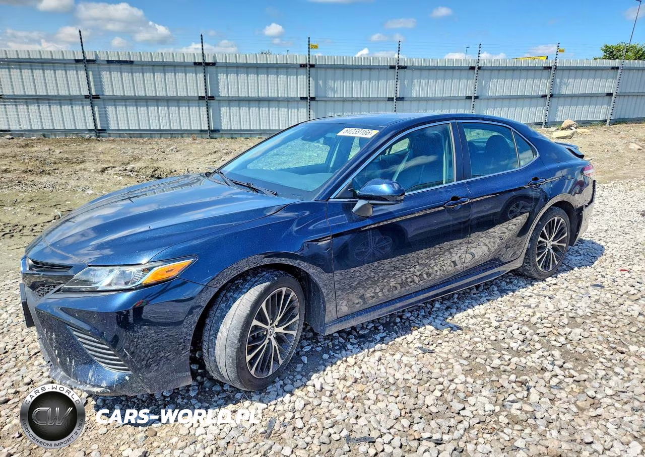 2020 Toyota Camry Se – zdjęcie 1 z 12
