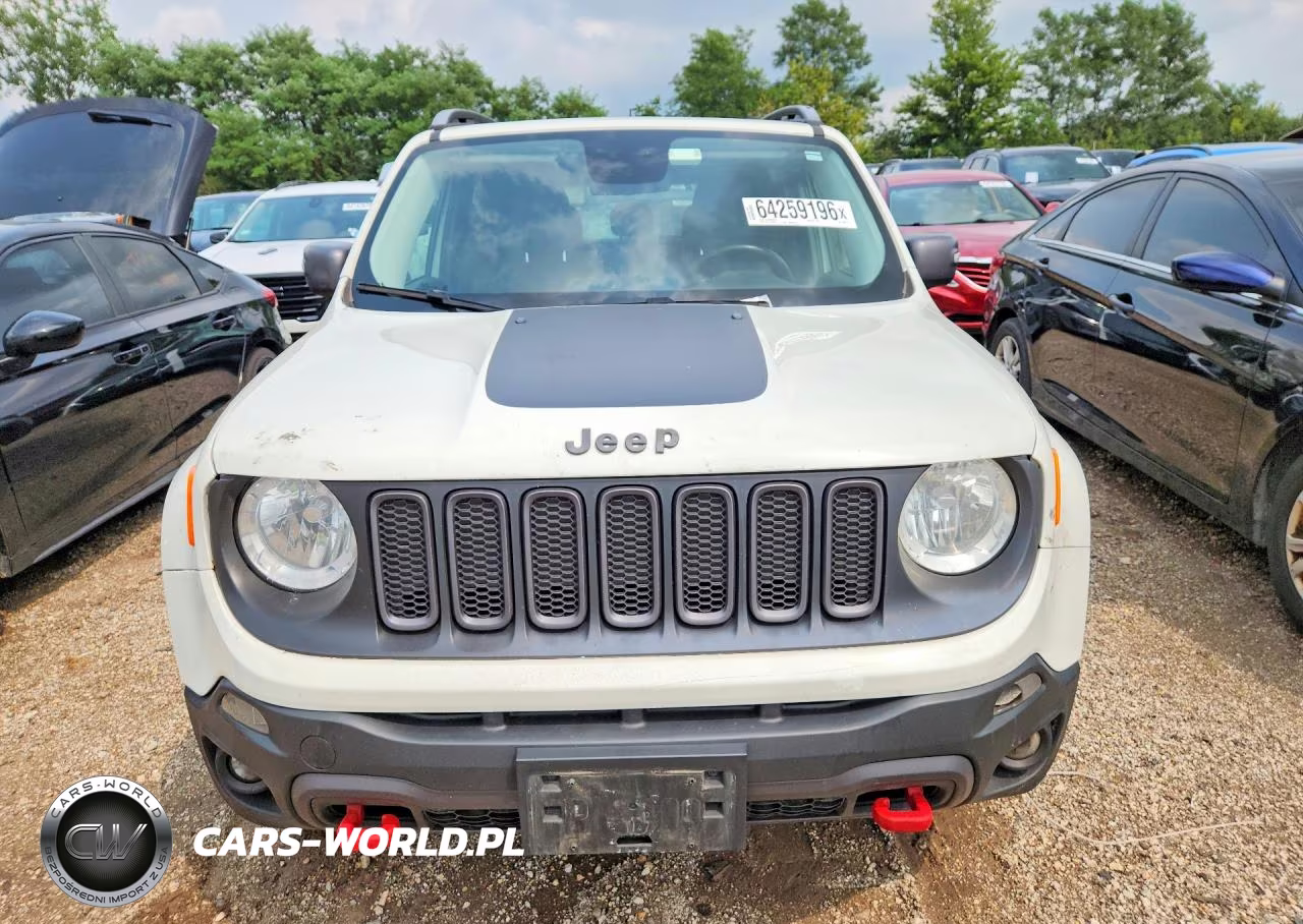 2015 Jeep Renegade Trailhawk VIN:ZACCJBCT9FPC35723 - 5
