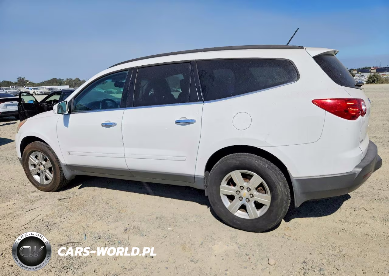 2010 Chevrolet Traverse Lt VIN:1GNLVGED7AS124668 - 2