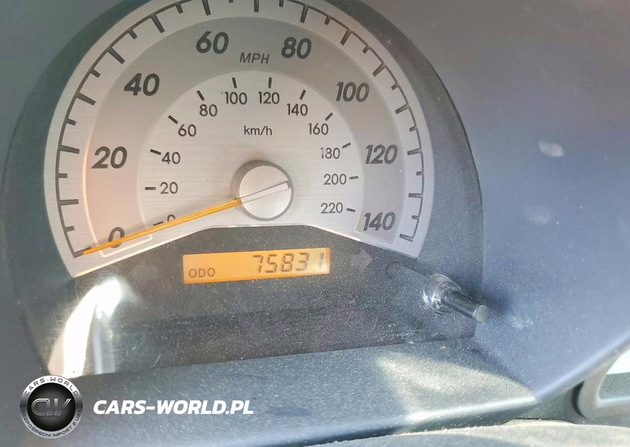 2007 Scion Tc Base VIN:JTKDE167X70183570 - 9