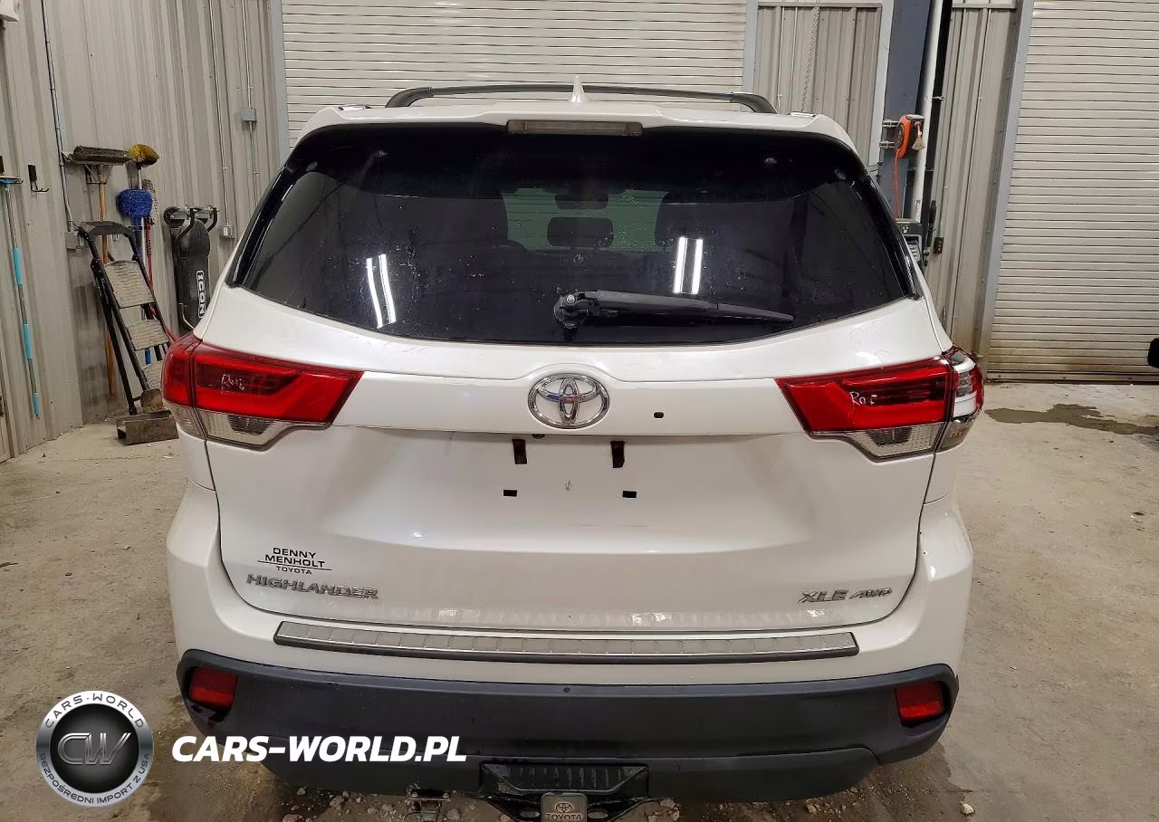 2018 Toyota Highlander Xle VIN:5TDJZRFH5JS857862 - 6