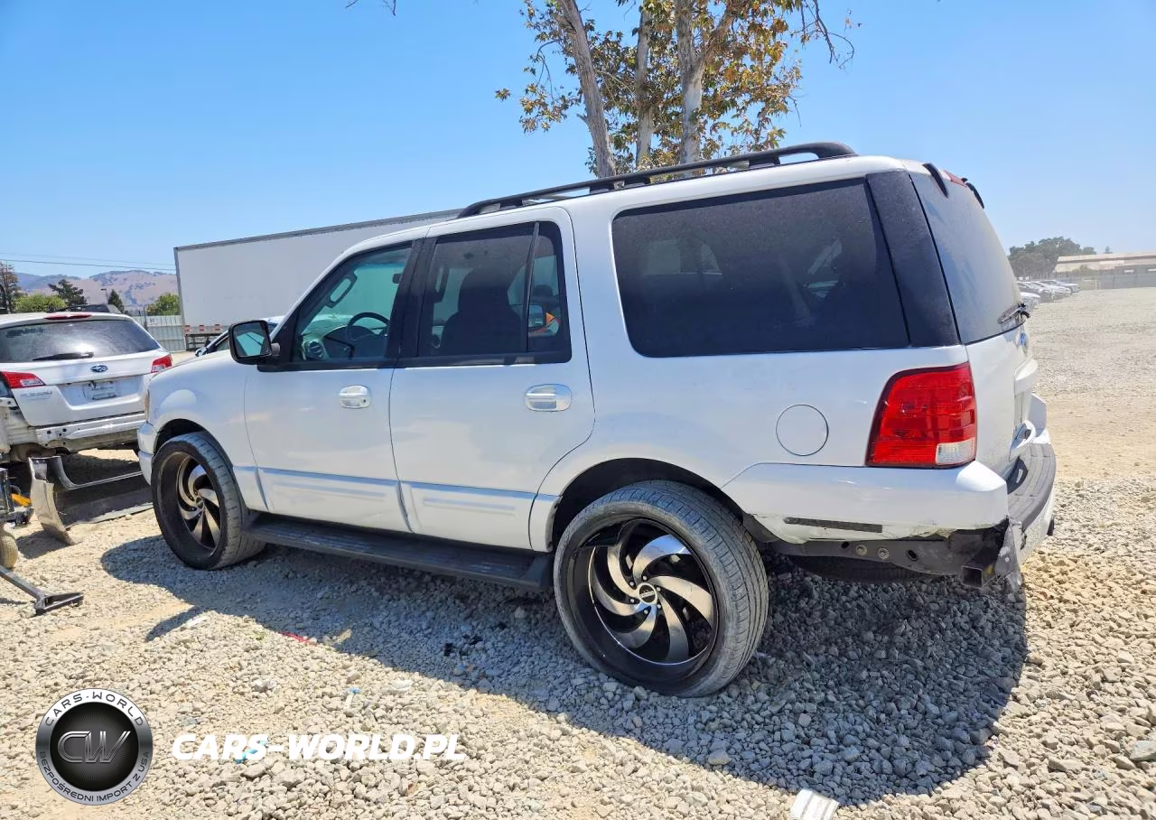 2005 Ford Expedition Xlt VIN:1FMPU16565LA37955 - 2