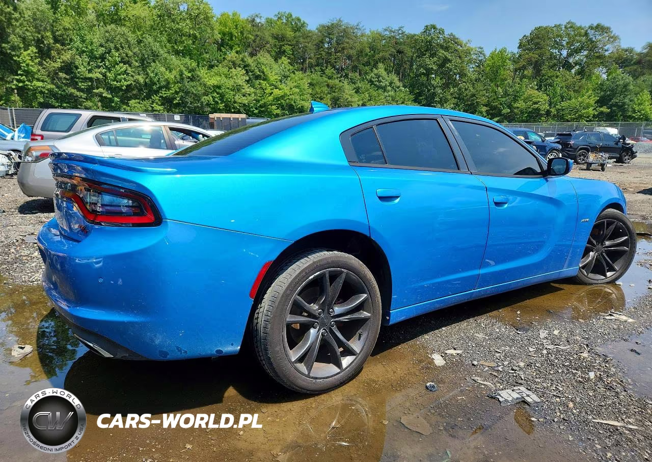 2015 Dodge Charger R-T VIN:2C3CDXCT1FH890209 - 3