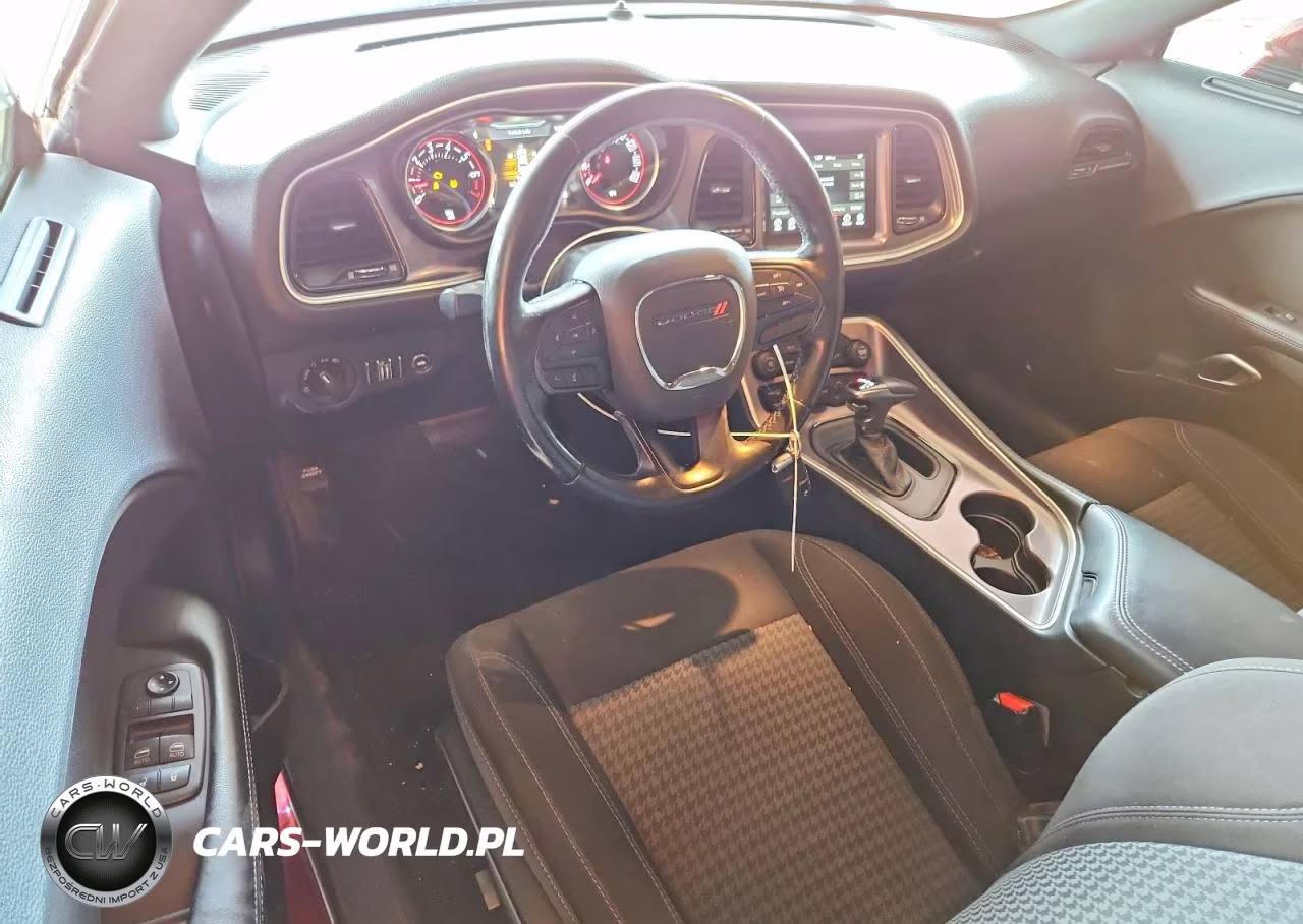 2020 Dodge Challenger Sxt VIN:2C3CDZAG6LH152631 - 8