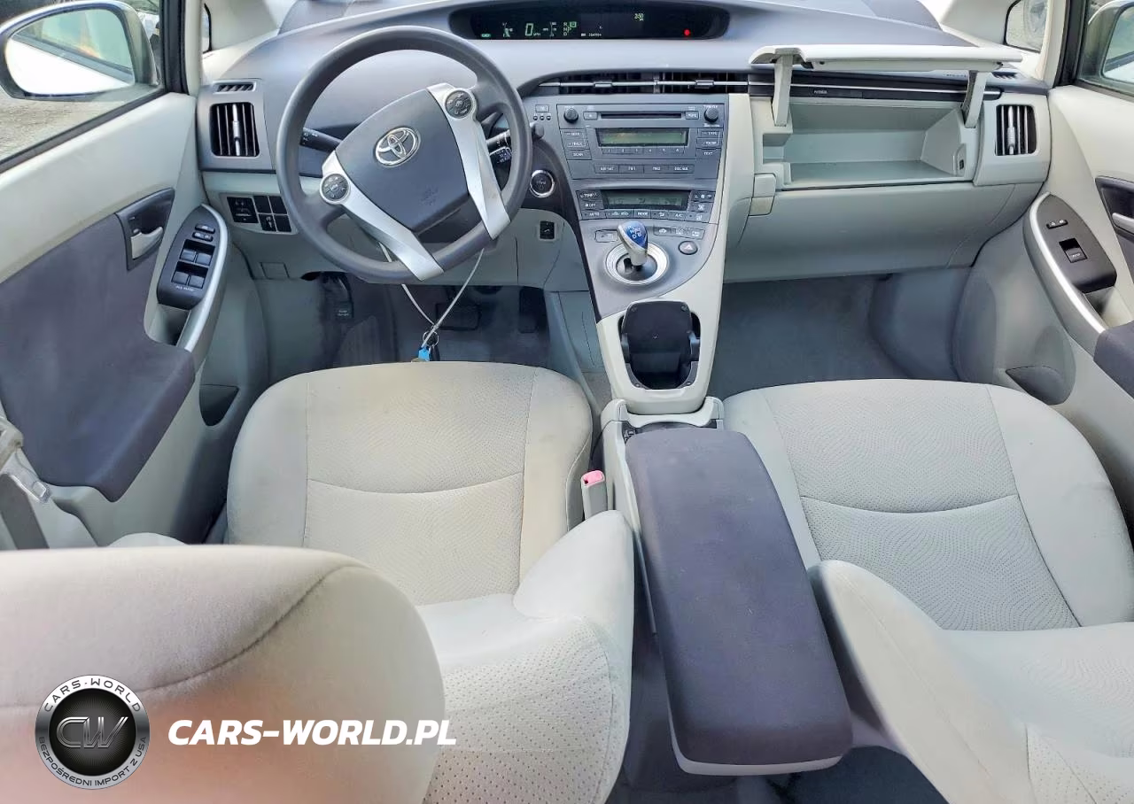 2011 Toyota Prius Two VIN:JTDKN3DU0B0327817 - 8