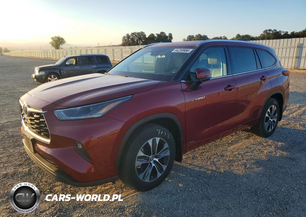 2021 Toyota Highlander Hybrid Xle