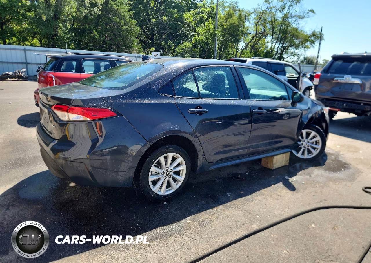 2025 Toyota Corolla Le VIN:5YFB4MDE6SP297925 - 3