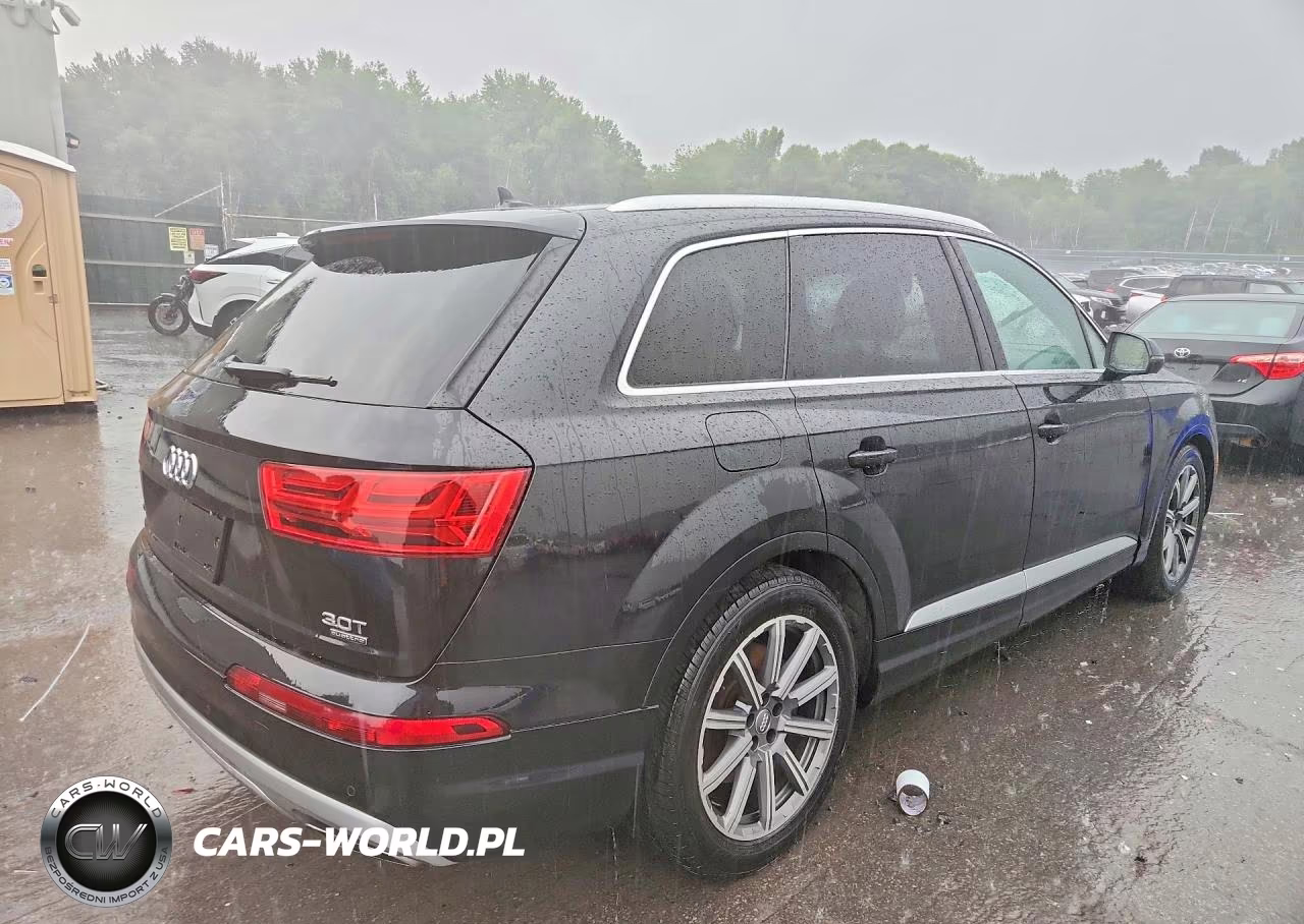 2018 Audi Q7 Prestige VIN:WA1VAAF70JD000095 - 3