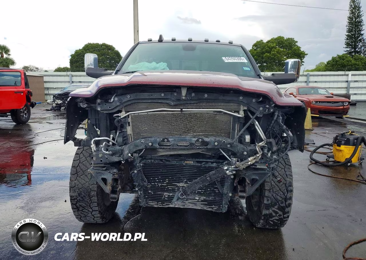 2021 Ram 2500 Laramie VIN:3C6UR5NL4MG658579 - 5