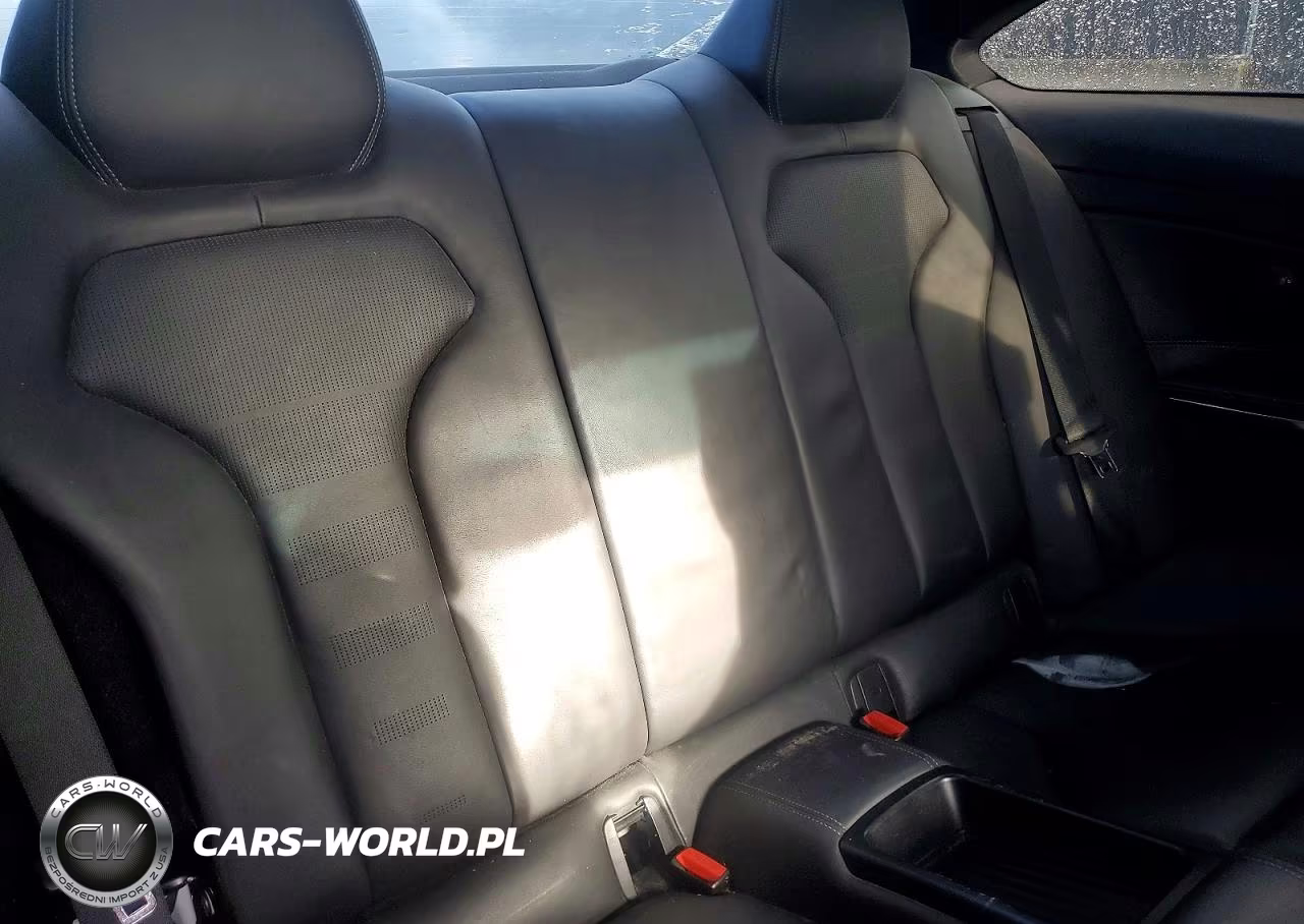 2015 BMW M4 VIN:WBS3R9C57FK330383 - 10