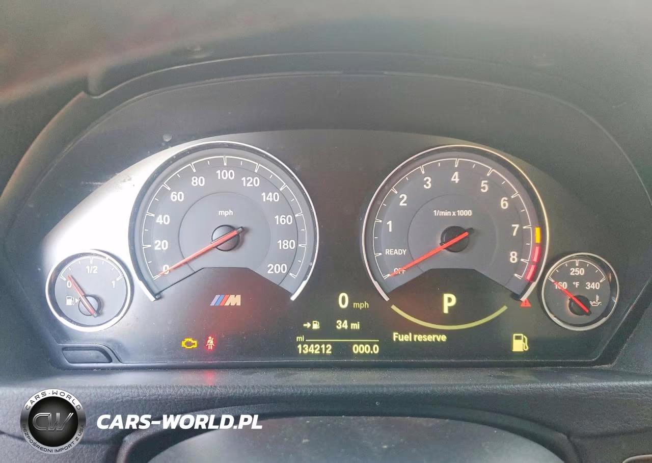 2015 BMW M4 VIN:WBS3R9C57FK330383 - 9