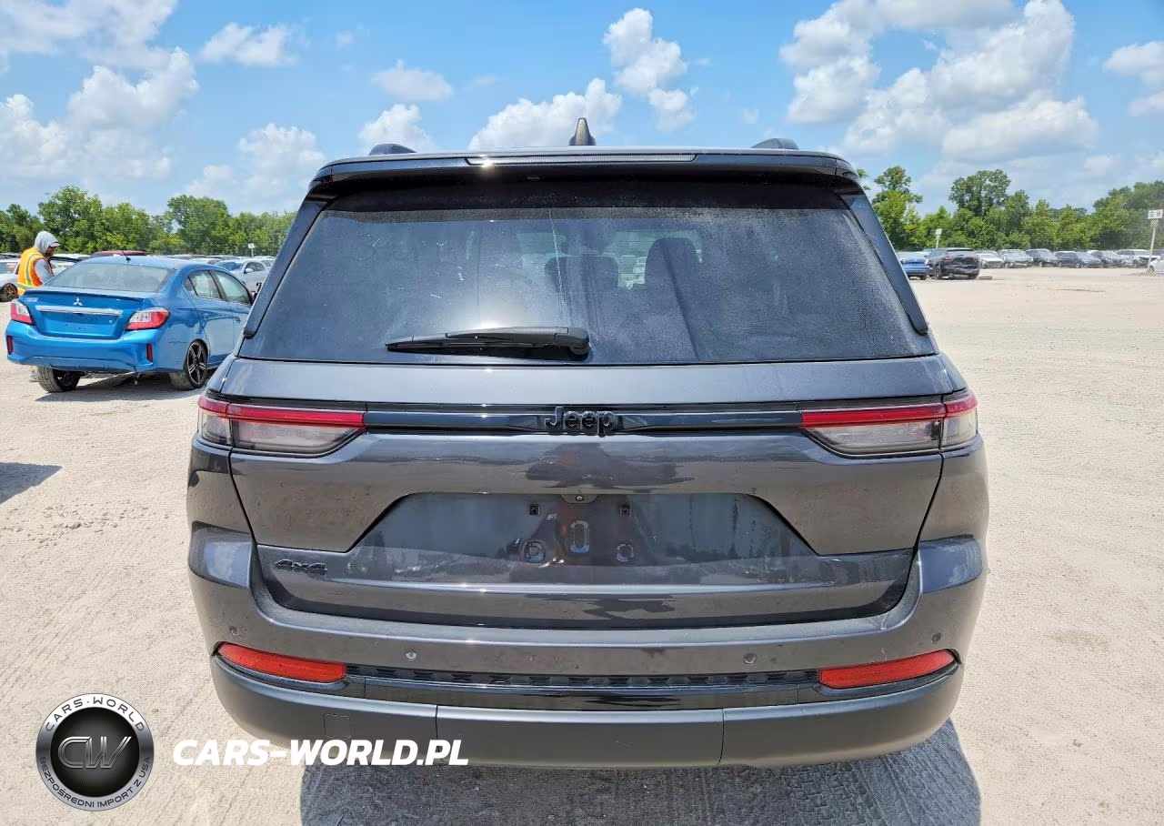 2024 Jeep Grand Cherokee Laredo VIN:1C4RJHAG0RC169431 - 6