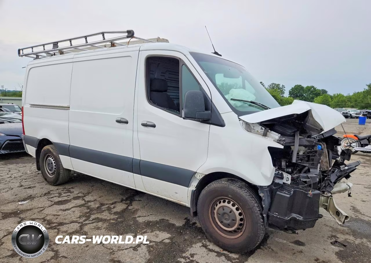 2022 Mercedes-Benz Sprinter 2500 VIN:W1Y4DBHY5NT085141 - 4