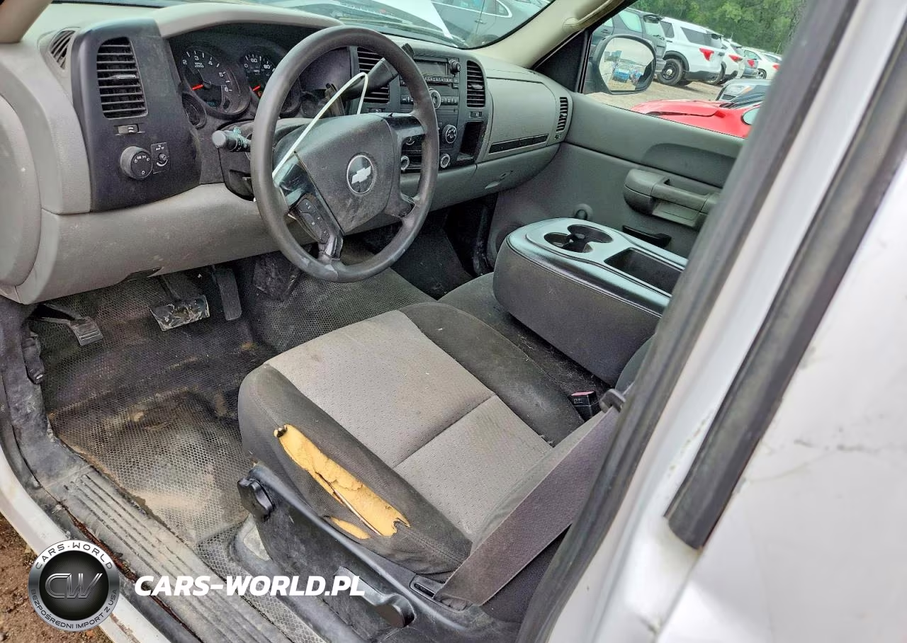 2008 Chevrolet Silverado C1500 VIN:1GCEC14X78Z243838 - 8