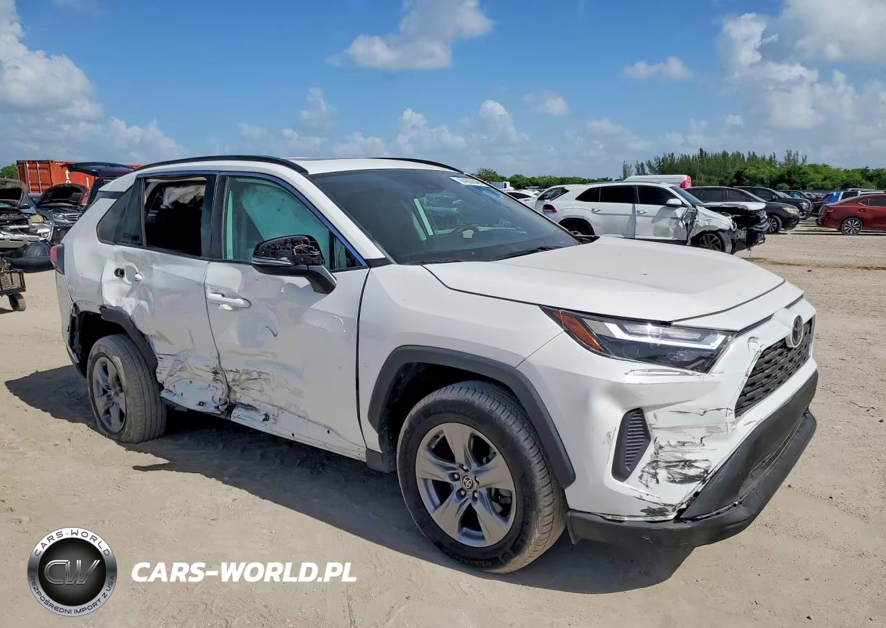 2022 Toyota Rav4 Xle VIN:2T3W1RFV4NW188958 - 4