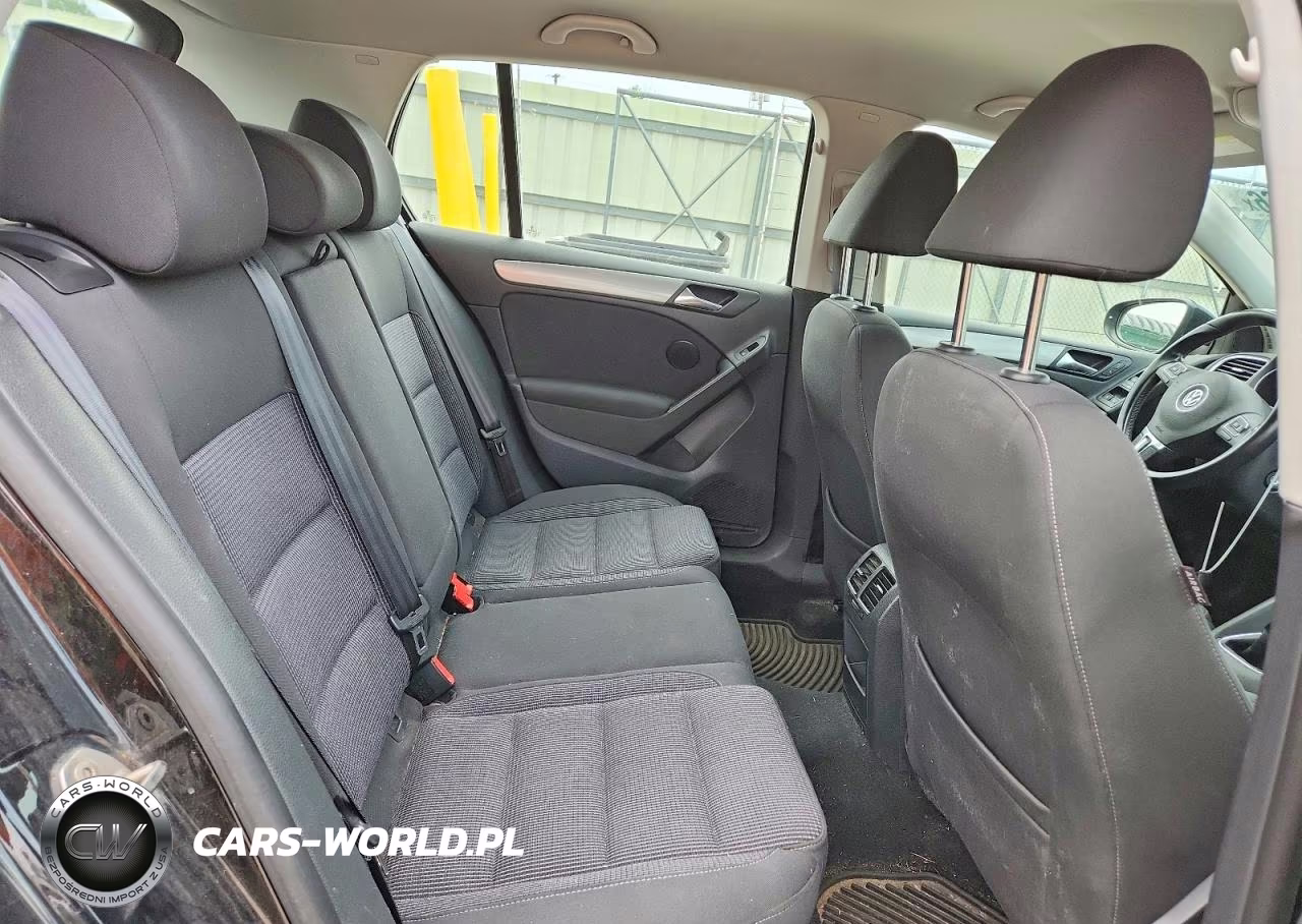 2013 Volkswagen Golf VIN:WVWNM7AJ1DW123786 - 10