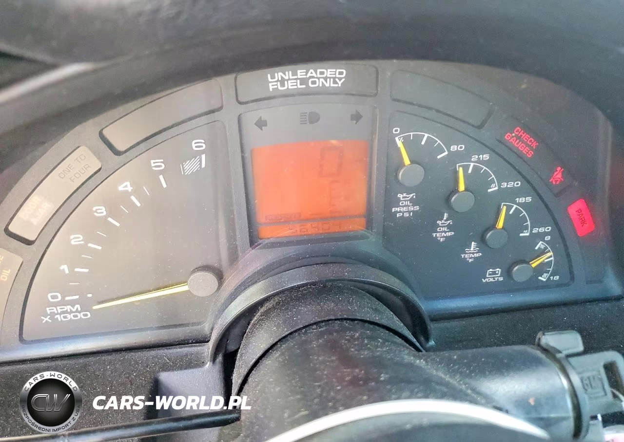 1996 Chevrolet Corvette VIN:1G1YY22P5T5106770 - 9
