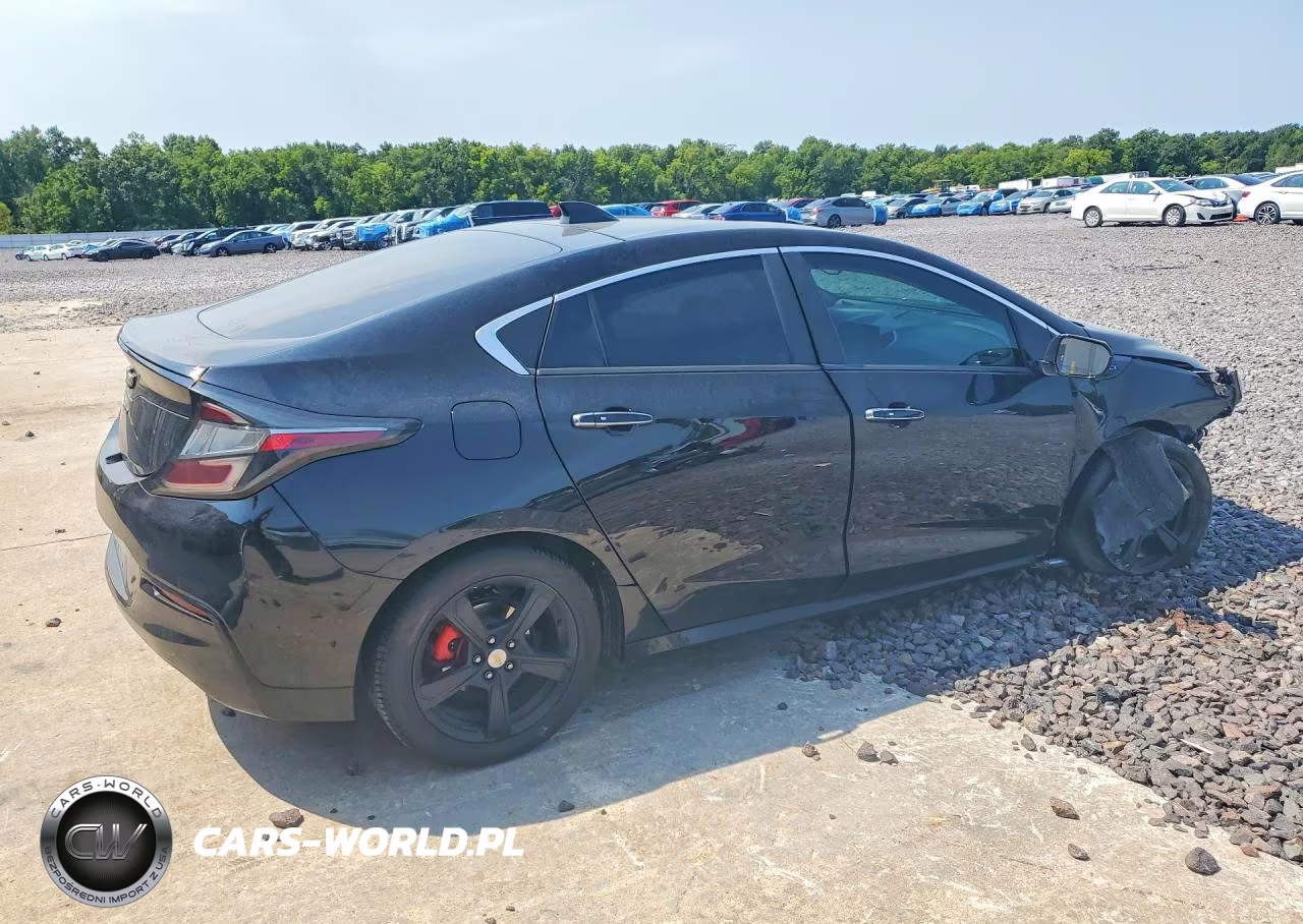 2018 Chevrolet Volt Lt VIN:1G1RC6S58JU108962 - 3