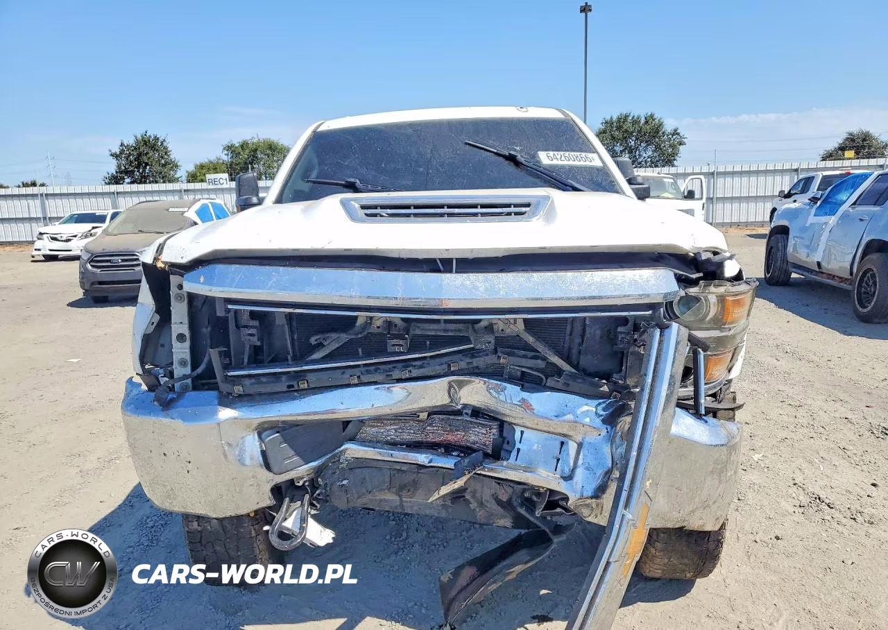 2017 Chevrolet Silverado K2500 Heavy Duty VIN:1GC1KUEY3HF165635 - 5