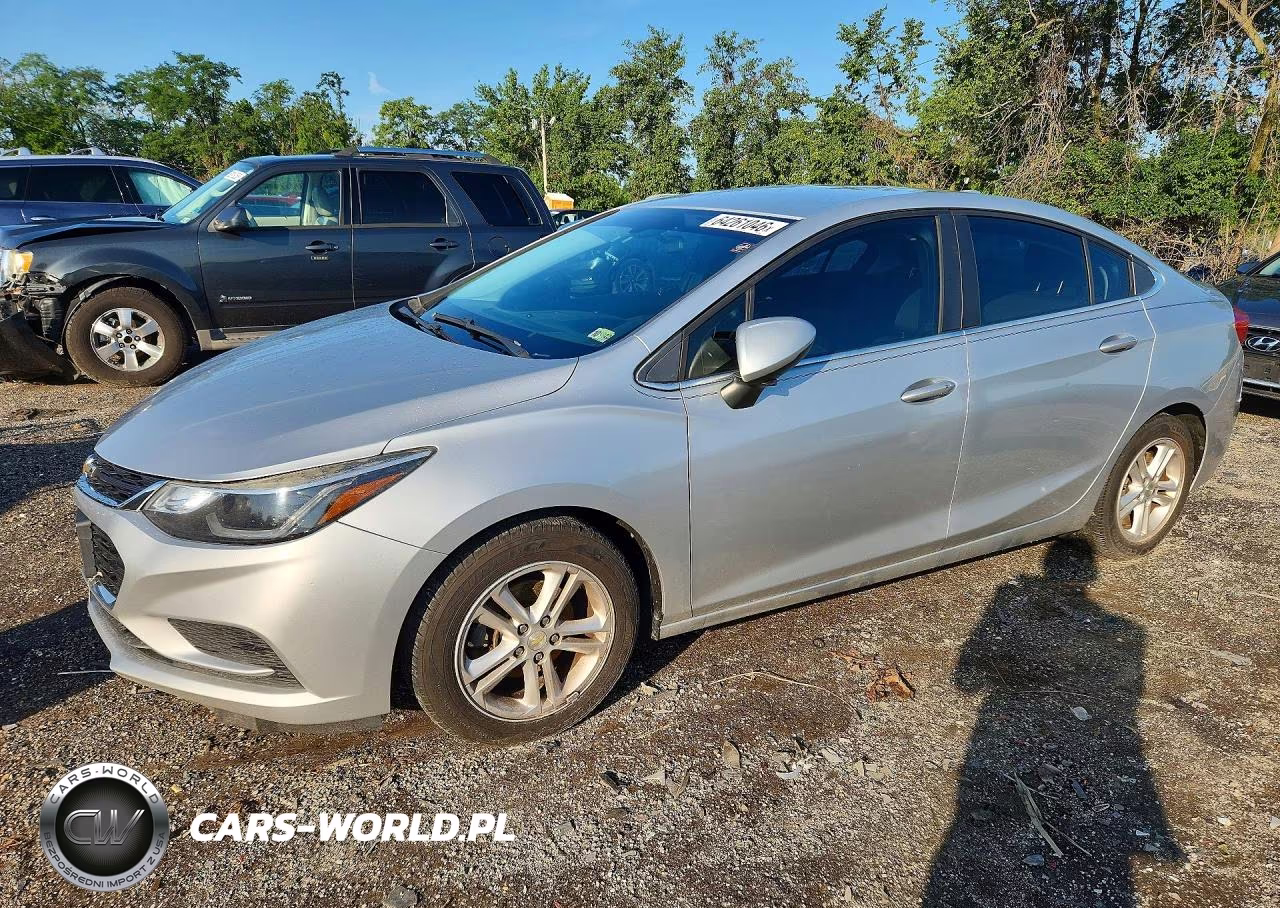2016 Chevrolet Cruze Lt – zdjęcie 1 z 12