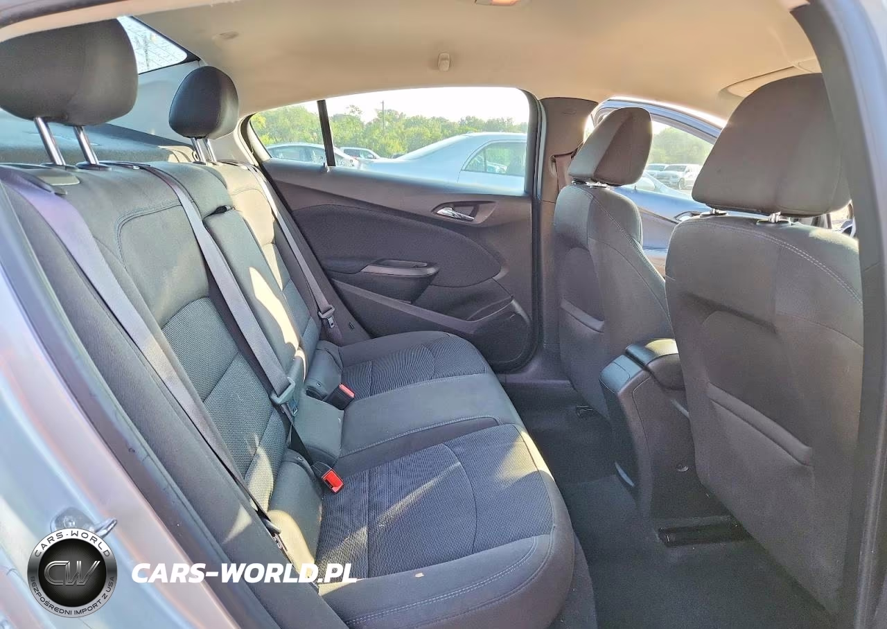 2016 Chevrolet Cruze Lt VIN:1G1BE5SM7G7252068 - 10