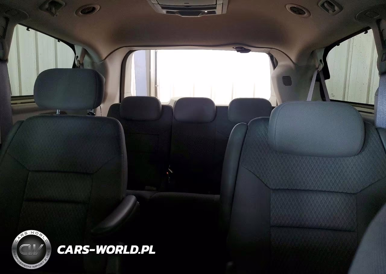 2009 Chrysler Town & Country Touring VIN:2A8HR541X9R562539 - 10
